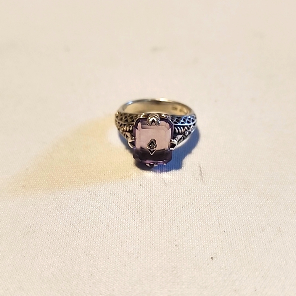 Vintage Women's art deco purple amethyst and diamond silver stamped ring